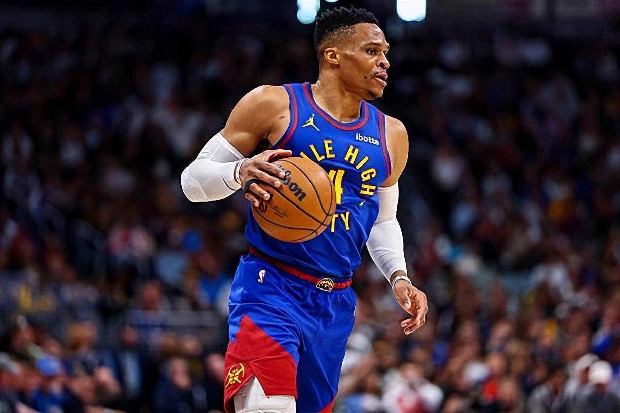 C罗专访(下)：赢得世界杯不会改变我的足坛地位；我不再在乎历史最佳（C罗专访下篇：即使夺得世界杯也不会改变我的足坛地位；我已不再在意历史最佳之争）